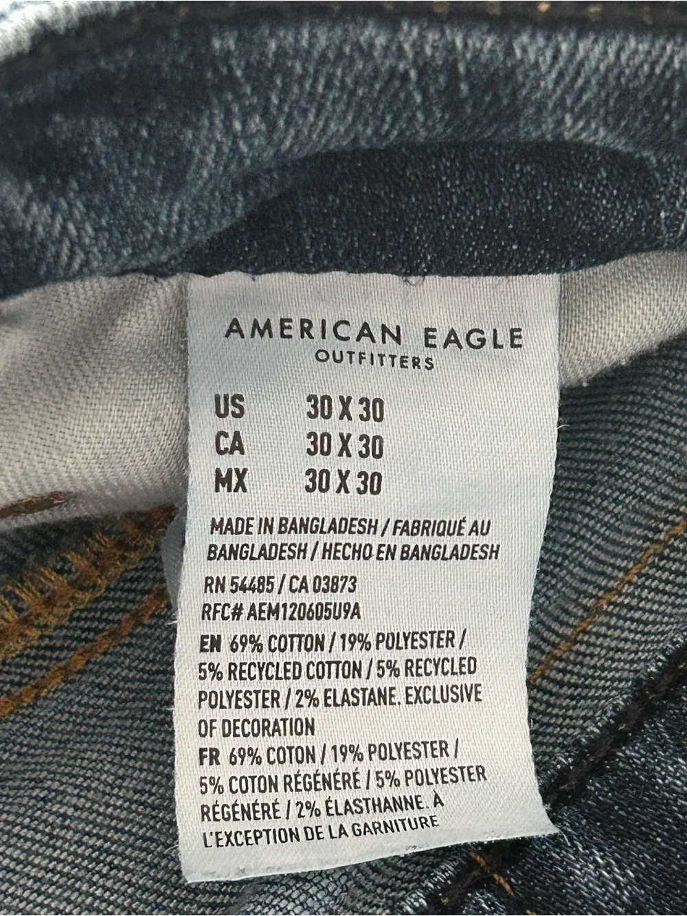 American Eagle Mens Distressed Jeans airflex / temp tech Blue Denim 30x30